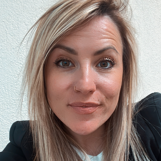 Ornela EMPEREUR
